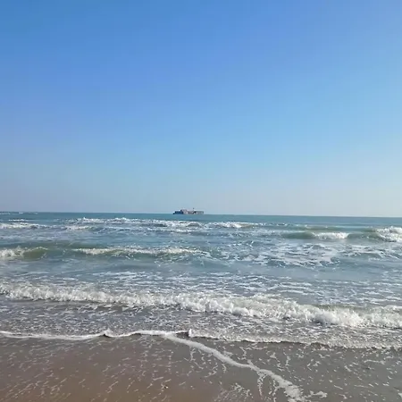 26m All Comfort Near The Beach And Sea View